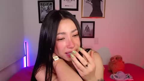 just lily online show from 9, 1, 2025