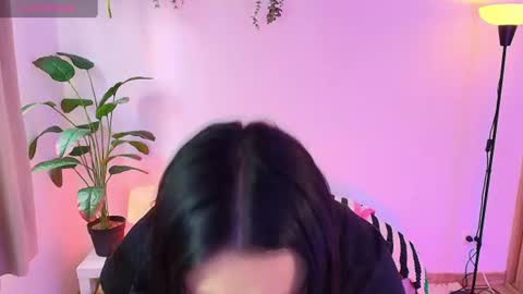 Snapshot of lily_evans_ chatting on 10, 7, 2026 just lily online show from 10, 7, 2026