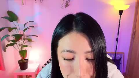Snapshot of lily_evans_ chatting on 31, 7, 2026 just lily online show from 31, 7, 2026