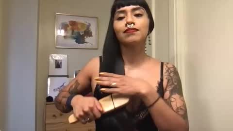 Little Lily online show from 24, 2, 2025