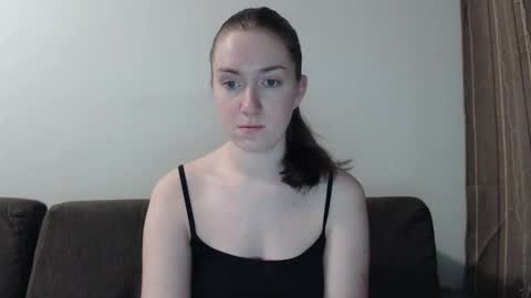 lily_love_x online show from 22, 12, 2024