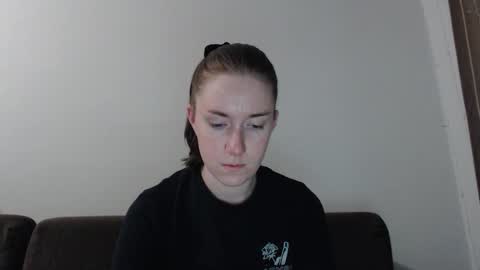 lily_love_x online show from 22, 9, 2025