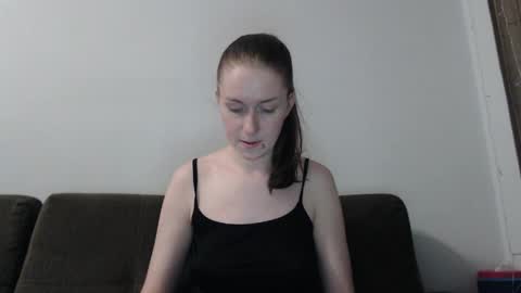 lily_love_x online show from 9, 4, 2026