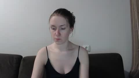 Snapshot of lily_love_x chatting on 17, 6, 2026 lily_love_x online show from 17, 6, 2026