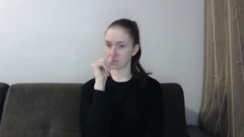 Snapshot of lily_love_x chatting on 23, 6, 2026 lily_love_x online show from 23, 6, 2026