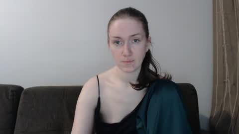 Snapshot of lily_love_x chatting on 25, 6, 2026 lily_love_x online show from 25, 6, 2026