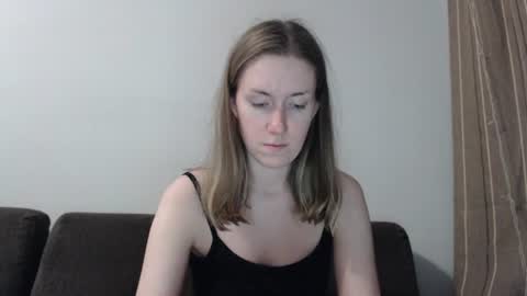 Snapshot of lily_love_x chatting on 16, 7, 2026 lily_love_x online show from 16, 7, 2026