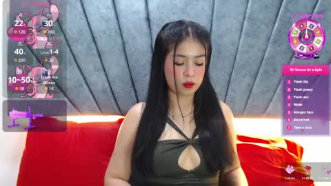 Snapshot of lily_meghan chatting on 29, 4, 2026 LILY MEGHAN online show from 29, 4, 2026