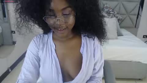 Snapshot of lily_mendoza chatting on 12, 6, 2026 lily_mendoza online show from 12, 6, 2026