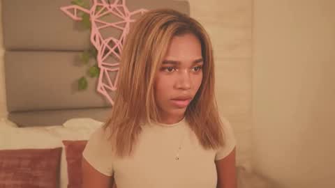 Lily Miiller online show from 21, 12, 2025