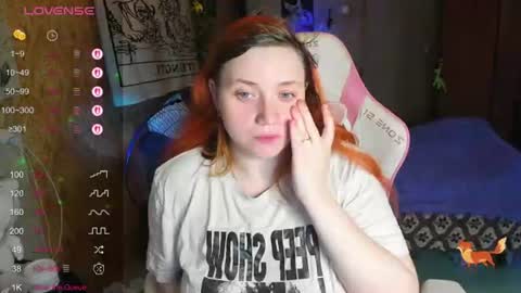 Snapshot of lily_shamy chatting on 17, 6, 2026 Alice online show from 17, 6, 2026