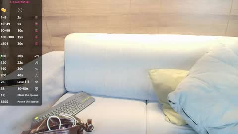 Snapshot of lily_waist chatting on 14, 4, 2026 lily_waist online show from 14, 4, 2026