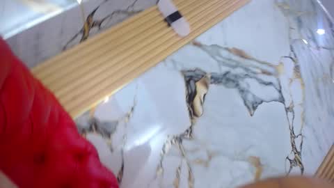 Lily online show from 5, 10, 2025