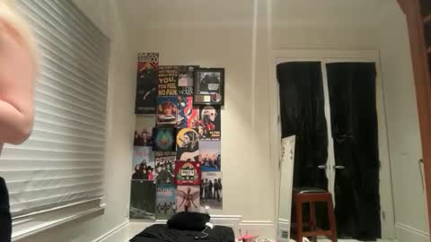 Snapshot of lilybrown07 chatting on 7, 2, 2026 lilybrown07 online show from 7, 2, 2026