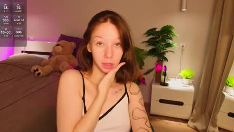 lilylisy online show from 5, 12, 2025