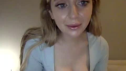 LilyMae online show from 29, 12, 2024