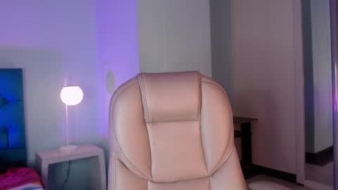 lilyred_ online show from 25, 5, 2026