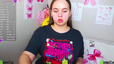 Lily online show from 14, 9, 2025