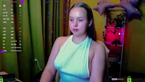 Snapshot of lilysweet13 chatting on 4, 8, 2026 Lily online show from 4, 8, 2026