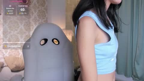 lilythea_ online show from 6, 11, 2025