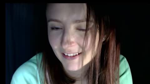 Snapshot of lilyxsky chatting on 10, 1, 2025 LilyXSky online show from 10, 1, 2025
