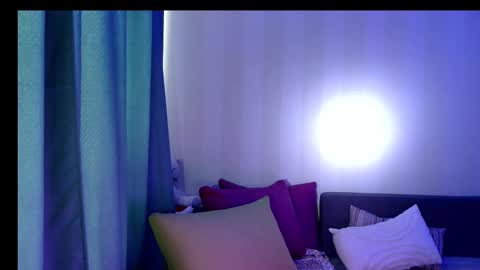 Snapshot of lilyxsky chatting on 21, 2, 2025 LilyXSky online show from 21, 2, 2025