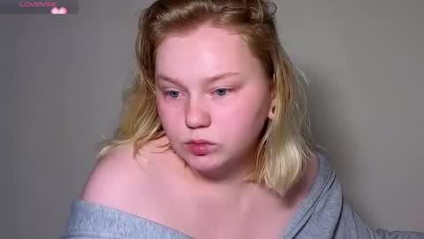 Snapshot of lime_cat chatting on 21, 9, 2025 lime cat online show from 21, 9, 2025