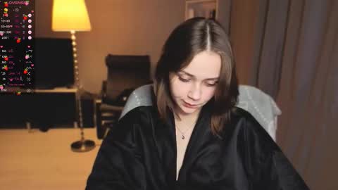 Scarlet online show from 10, 3, 2026