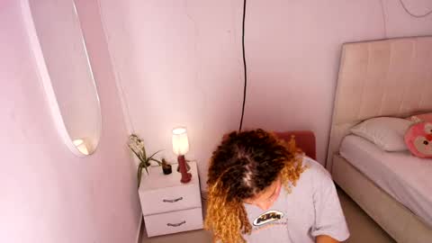 Snapshot of lina_andr chatting on 16, 7, 2026 lina_andr online show from 16, 7, 2026