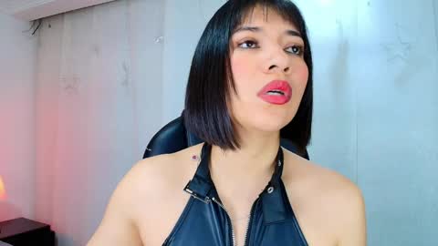 Snapshot of lina_bedoya chatting on 30, 3, 2026 Lina Bedoya online show from 30, 3, 2026
