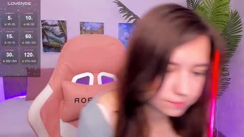 Lina online show from 19, 9, 2025