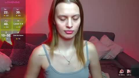 Snapshot of lina_bush chatting on 12, 12, 2024 lina_bush online show from 12, 12, 2024
