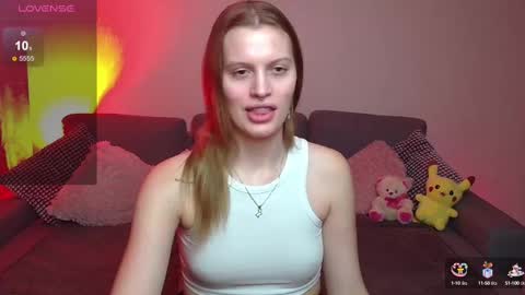 Snapshot of lina_bush chatting on 17, 12, 2024 lina_bush online show from 17, 12, 2024