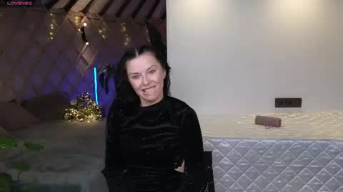 Snapshot of lina_flore chatting on 20, 6, 2026 lina_flore online show from 20, 6, 2026