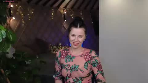 Snapshot of lina_flore chatting on 25, 6, 2026 lina_flore online show from 25, 6, 2026