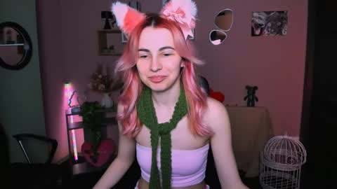 Snapshot of lina_fox12 chatting on 22, 4, 2026 lina_fox12 online show from 22, 4, 2026