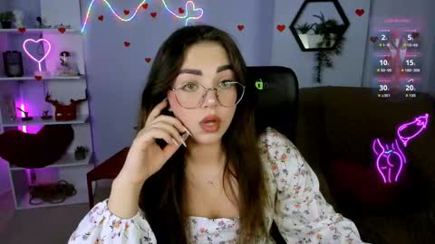 Snapshot of lina_fox12 chatting on 5, 5, 2026 lina_fox12 online show from 5, 5, 2026