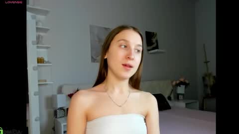 lina_massey online show from 21, 4, 2026