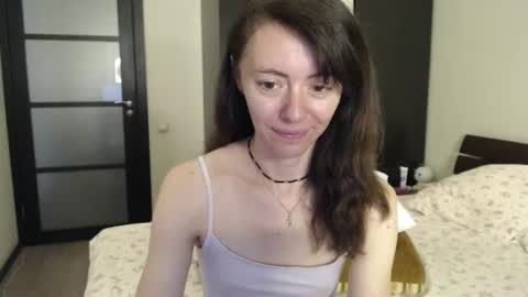 Lina Rouge online show from 9, 7, 2026
