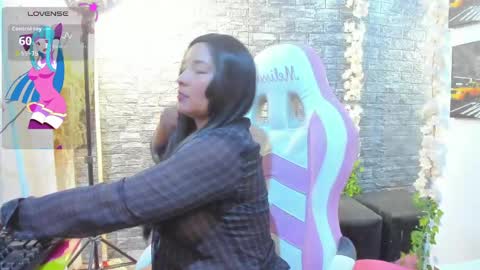 Snapshot of lina_sanchezih chatting on 29, 4, 2026 LINA SANCHEZ online show from 29, 4, 2026