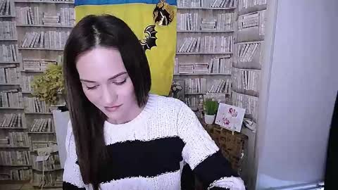 Lina online show from 18, 10, 2025