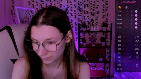 Lina online show from 15, 4, 2026