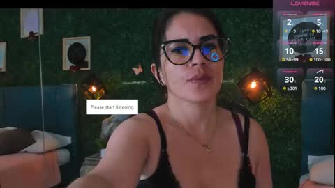 Lina  online show from 23, 10, 2025