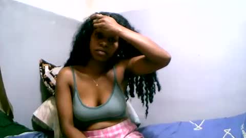 Snapshot of linah1123 chatting on 19, 2, 2026 linah1123 online show from 19, 2, 2026