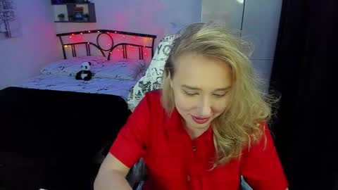 Lina online show from 3, 11, 2025