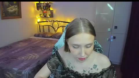 Snapshot of linatruly chatting on 12, 6, 2026 Lina online show from 12, 6, 2026