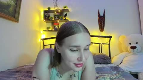 Snapshot of linatruly chatting on 22, 7, 2026 Lina online show from 22, 7, 2026