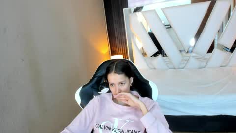  Linda  online show from 26, 4, 2026