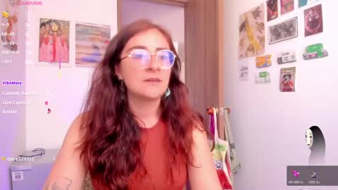 Snapshot of linda_giggle chatting on 1, 6, 2026 Giggles online show from 1, 6, 2026