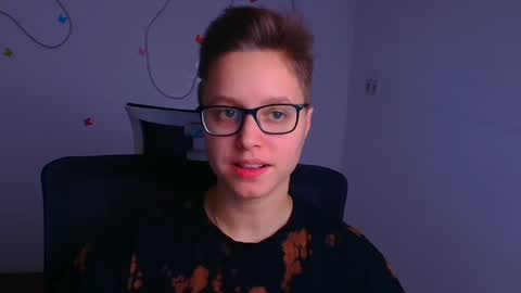 Linda online show from 6, 3, 2025